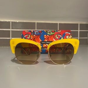 Dolce & Gabanna Yellow sunglasses